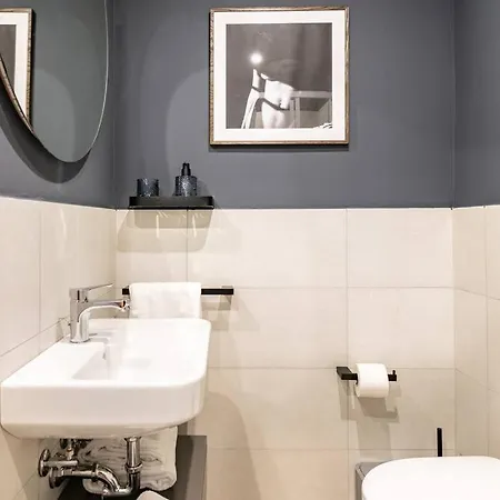 Luxury,awesome In S Frediano Apartment Florence