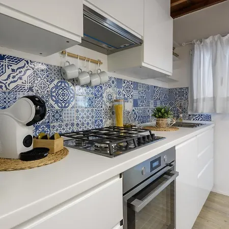 Apartment Madame Betta By Mmega