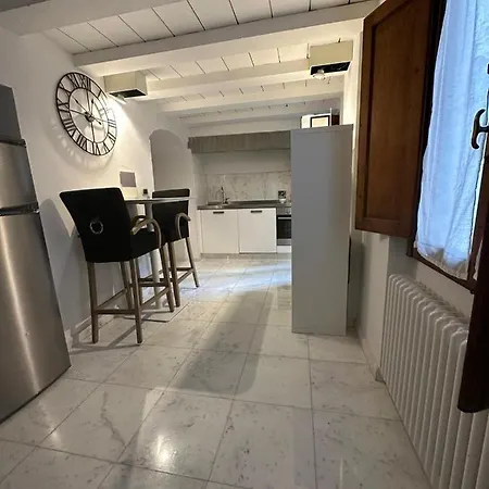 Apartment Elegante Borgo San Jacopo