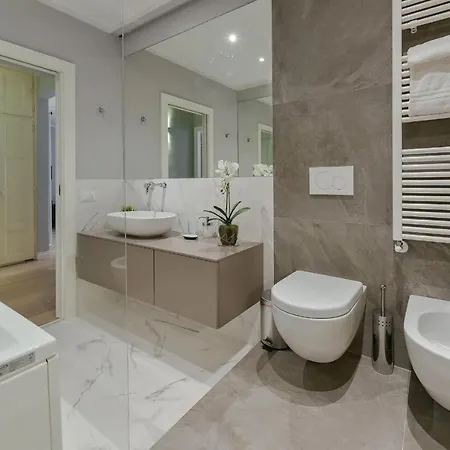 - Dello Sprone Apartment *