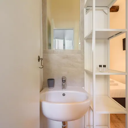 Novella Contemporary By Mmega Apartment *