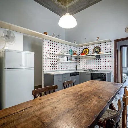 Roommo D'azeglio Holiday home *