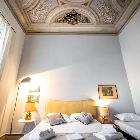 Holiday home Roommo D'azeglio Florence