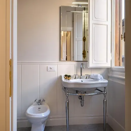 Apartment Genteel Giraldi *