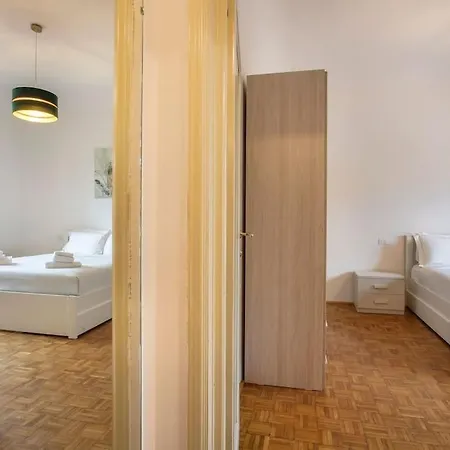 Palazzo Borghese 2 Bedroom * Florence