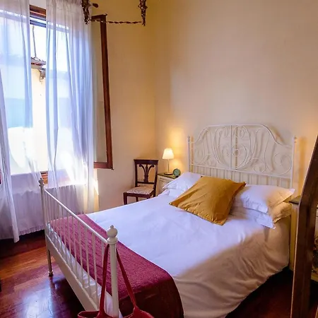 Acacia -tulipano Apartment