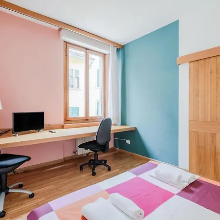 Apartment Santa Croce - Chic Retreat In The Heart Of *