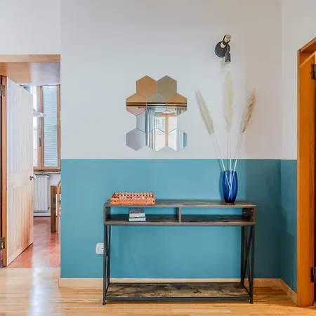 Apartment Santa Croce - Chic Retreat In The Heart Of *