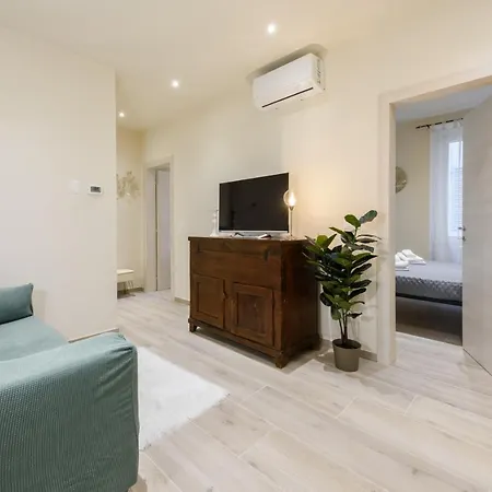 Tripoli By Mmega Apartment