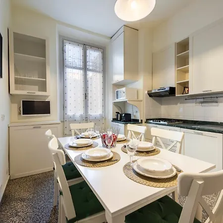 Luxury Signoria By Mmega Apartment
