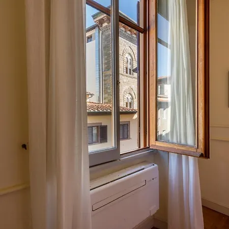 Luxury Signoria By Mmega Apartment