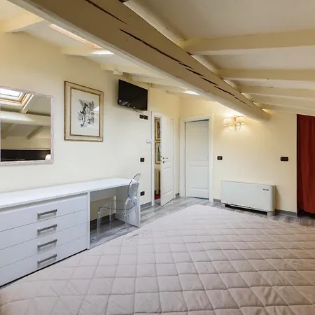 Casa Rossa Alojamento de Acomodação e Pequeno-almoço Florença