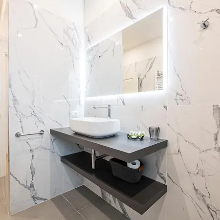 Apartment Fortezza Da - 130sqm Center 5 Min & Terraces