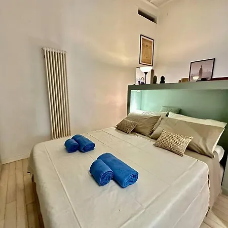 Near Ponte Vecchio: Luxury Flat *