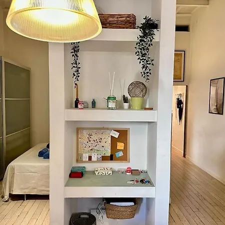 Apartment Near Ponte Vecchio: Luxury Flat Florence