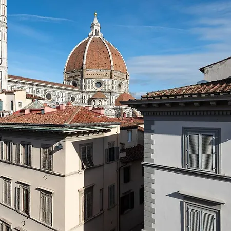 Unyca - Duomo Luxury View Florença