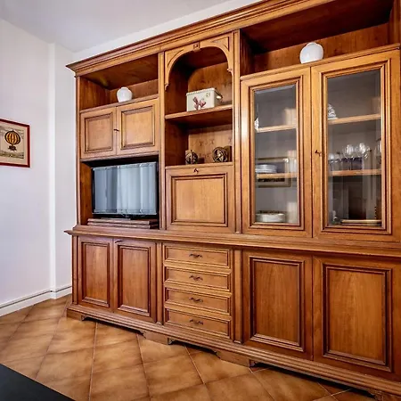 Apartment Yid Comfortable With Lift
