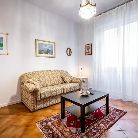 Yid Comfortable With Lift Apartment *