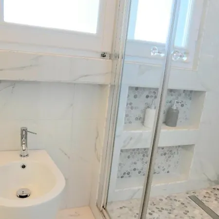 Redi Apartment *