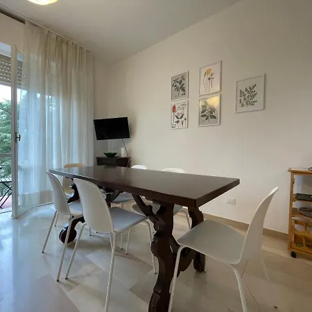 La Casa Di Gabriella Apartment *