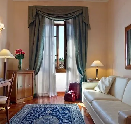 Pierre Hotel Florencia