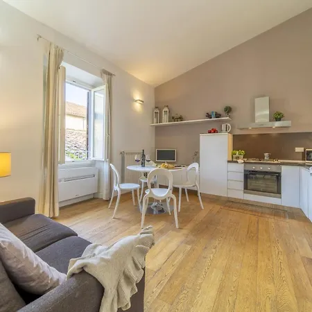 Apartment Bright Santa Croce *