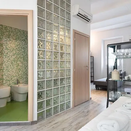 Apartment Unyca - Charming Cozy Retreat -