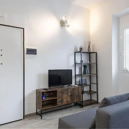 Unyca - Charming Cozy Retreat - Apartment Florence