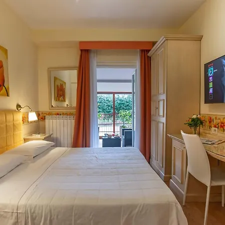 Jane Hotel 3*