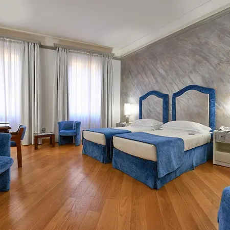 Hotel Rivoli Boutique 4*