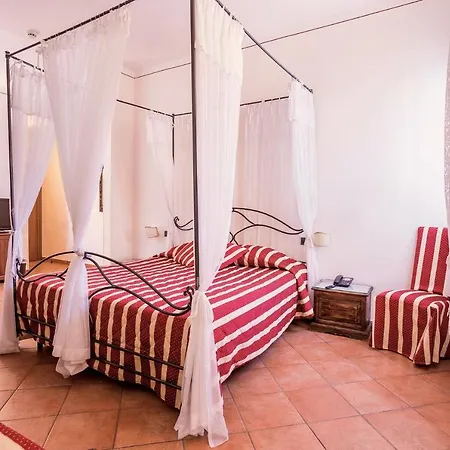 Galileo Hotel 3*