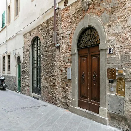 Apartment Numa Palazzo Belfiore Florence