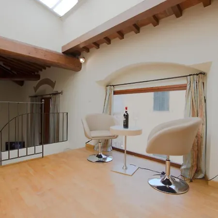 Santa Reparata Loft Apartment