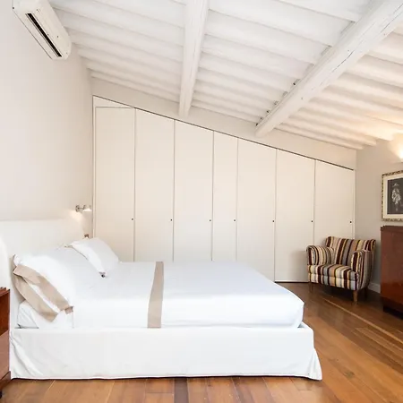 Appartamento Giambologna Attic By Prestige *