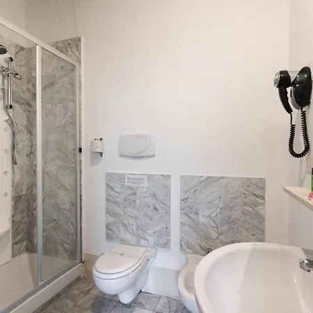 F3-santa Croce One Bedroom Flat For 2 Or 3 Guests Apartment *