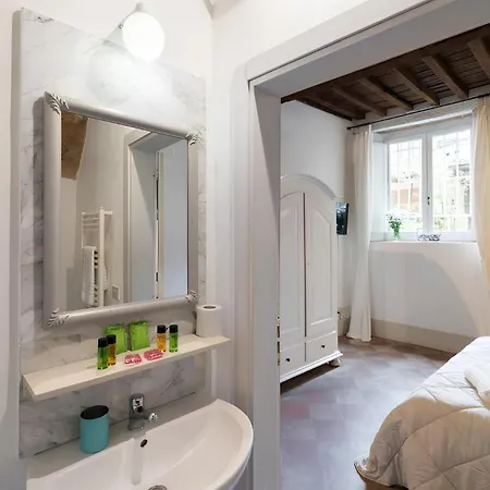 F3-santa Croce One Bedroom Flat For 2 Or 3 Guests *
