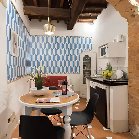 F3-santa Croce One Bedroom Flat For 2 Or 3 Guests *