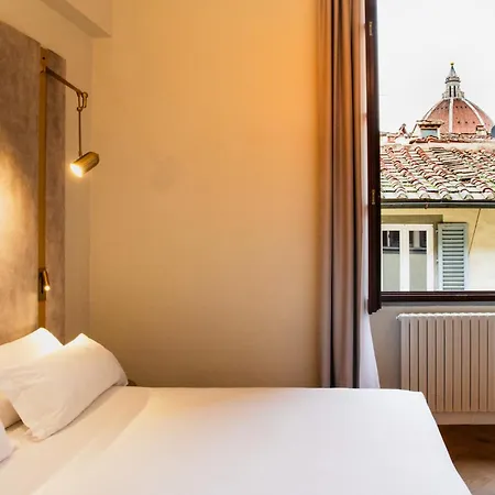 Renascentia In - Adults Only Florencie