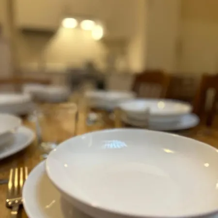 A Due Passi Dall'accademia * Firenze