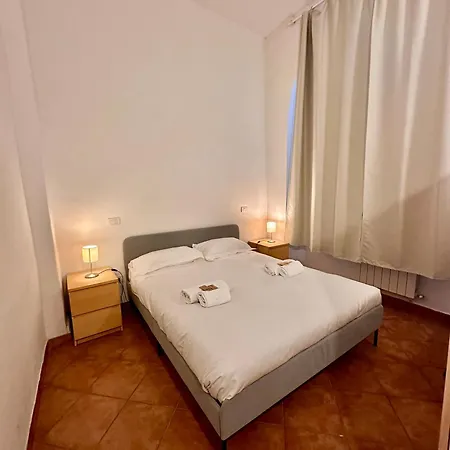 Apartman A Due Passi Dall'accademia
