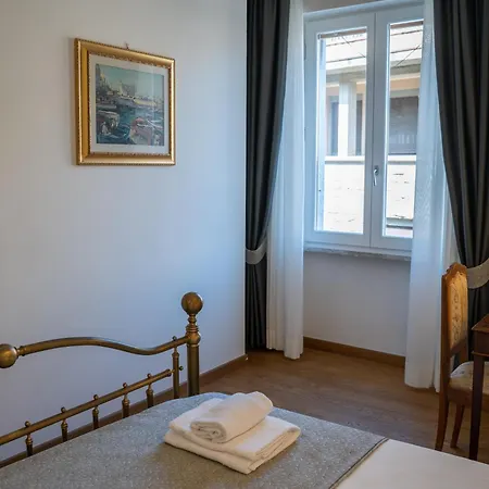 Residenza Degli Speziali Bed & Breakfast Florence