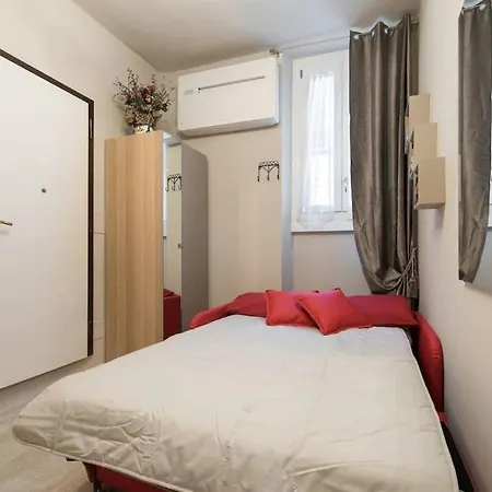 Keys Of Italy - Sreparata 24 Small - Cozy Nest Looks For Solo Traveller Apartment *