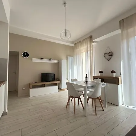 Dante By Florencehospitality Com Appartamento Firenze