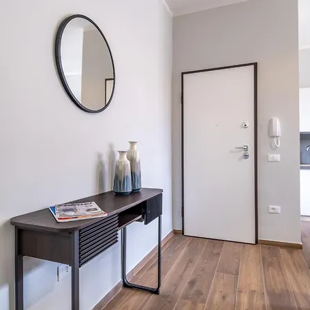 Apartment Ponte Alle Mosse - Dolcevita Florence
