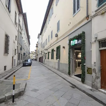 Apartment Keys Of Italy - Sgiuseppe 18 - Monolocale Intimo E Conveniente A Santa Croce