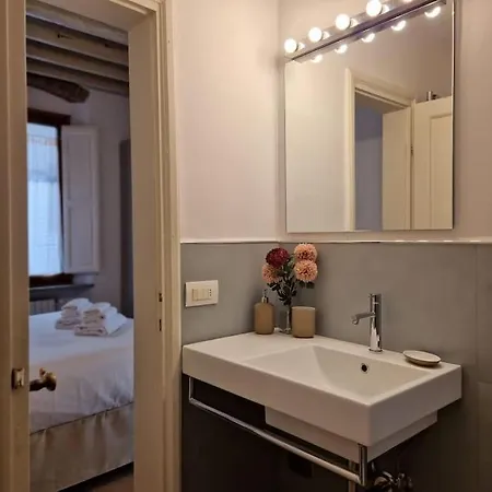 Apartment Angolo Al Giardino Delle Rose *