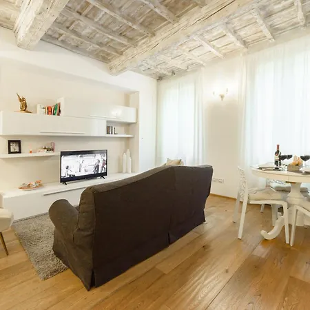 Don Giovanni By Mmega Apartment
