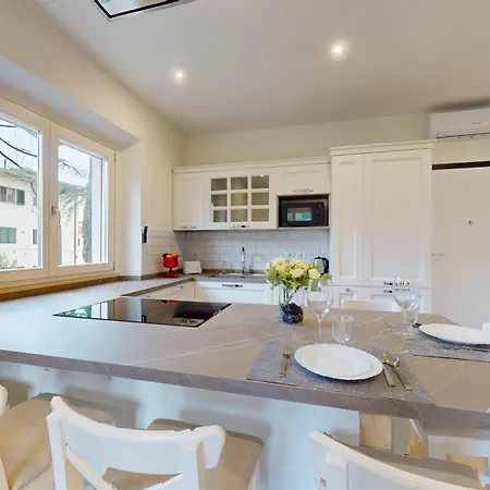 Apartment Sonia With Free Parking By Sweet Homes *