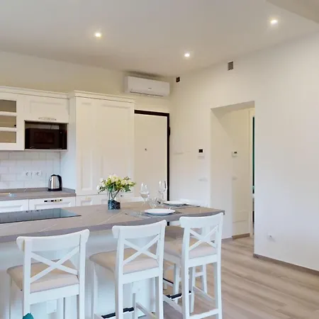Apartment Sonia With Free Parking By Sweet Homes Florenz