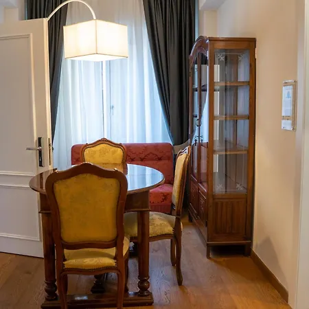 Residenza Degli Speziali * Florence